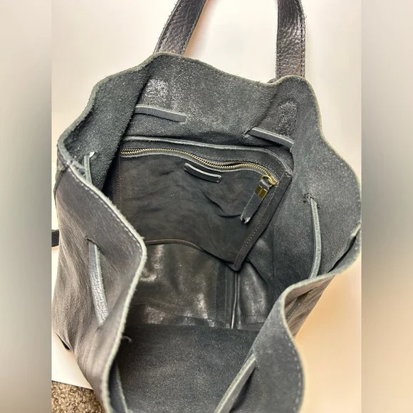 Madewell black leather backpack - Picture 3 of 14